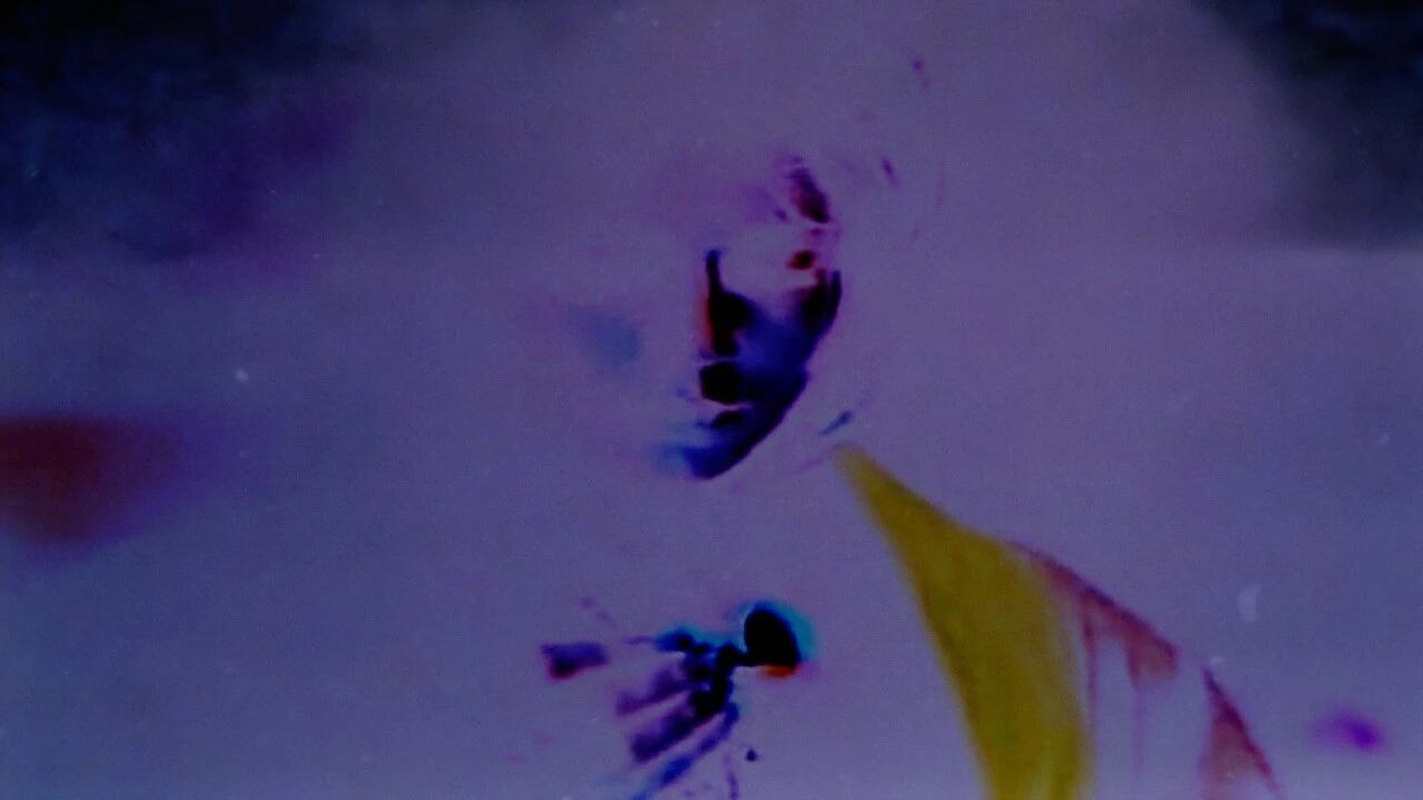 遮蔽的修辞与身体的抵抗